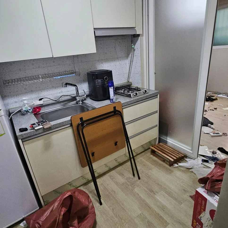 수원시 장안구 상광교동 쓰레기집청소 현장 현장 사진 11